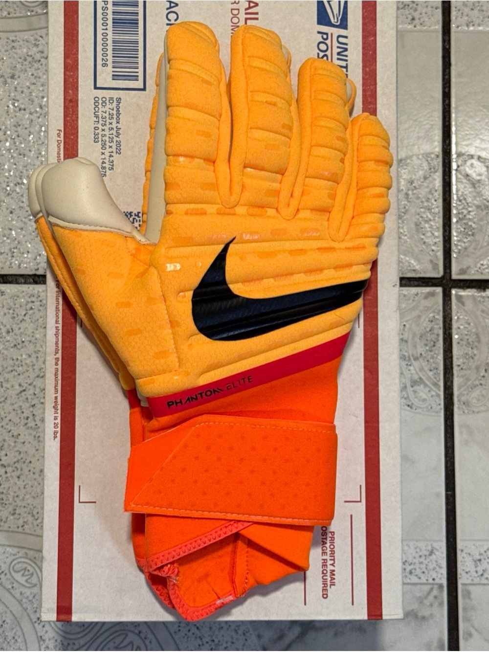 New Nike Phantom Elite Promo Goalkeeper Soccer Gloves Men’s Size 9 DM4006-845